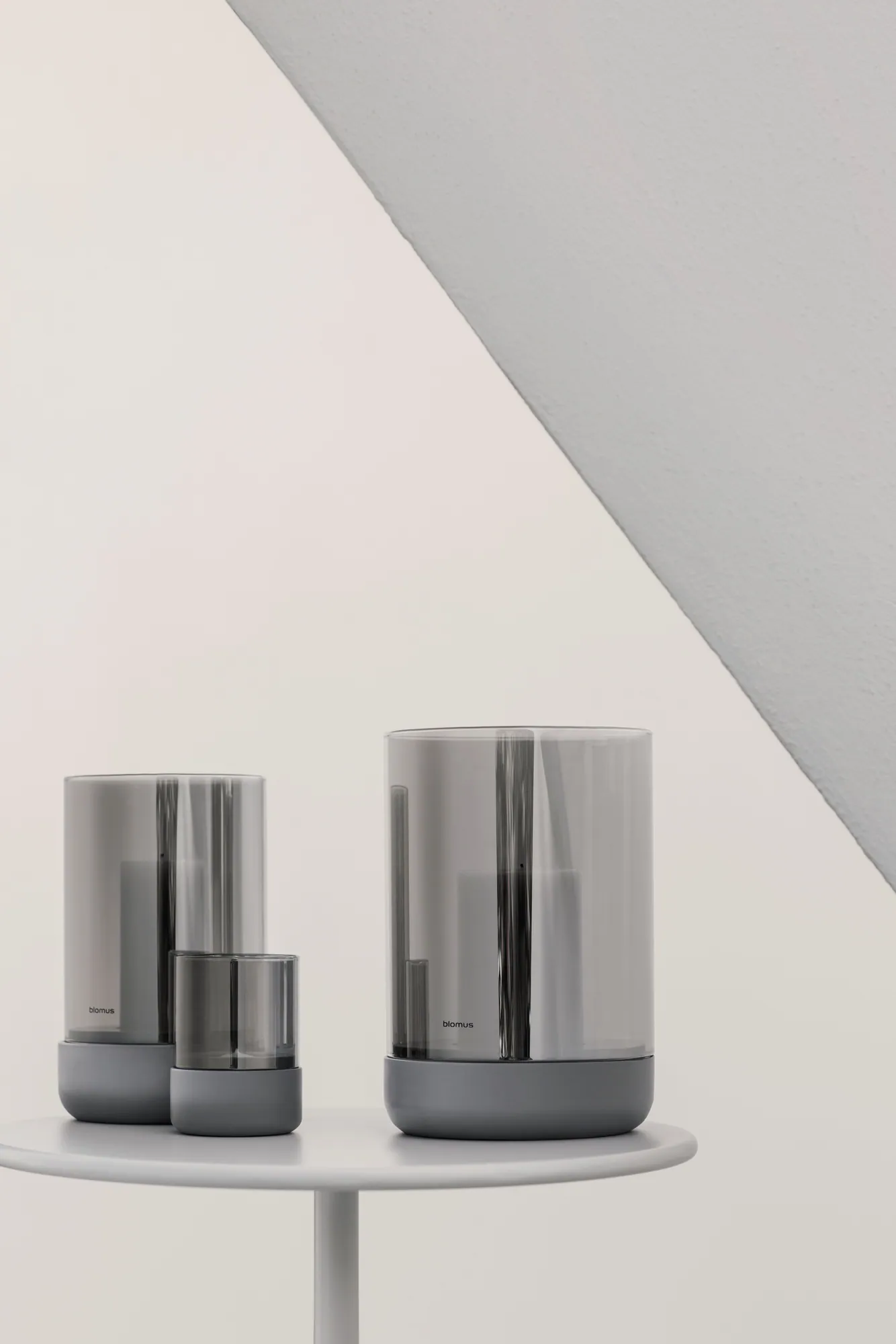 blomus CALMA Windlicht, elegantes Design, beruhigende Atmosphäre, Set mit 3 Größen 5