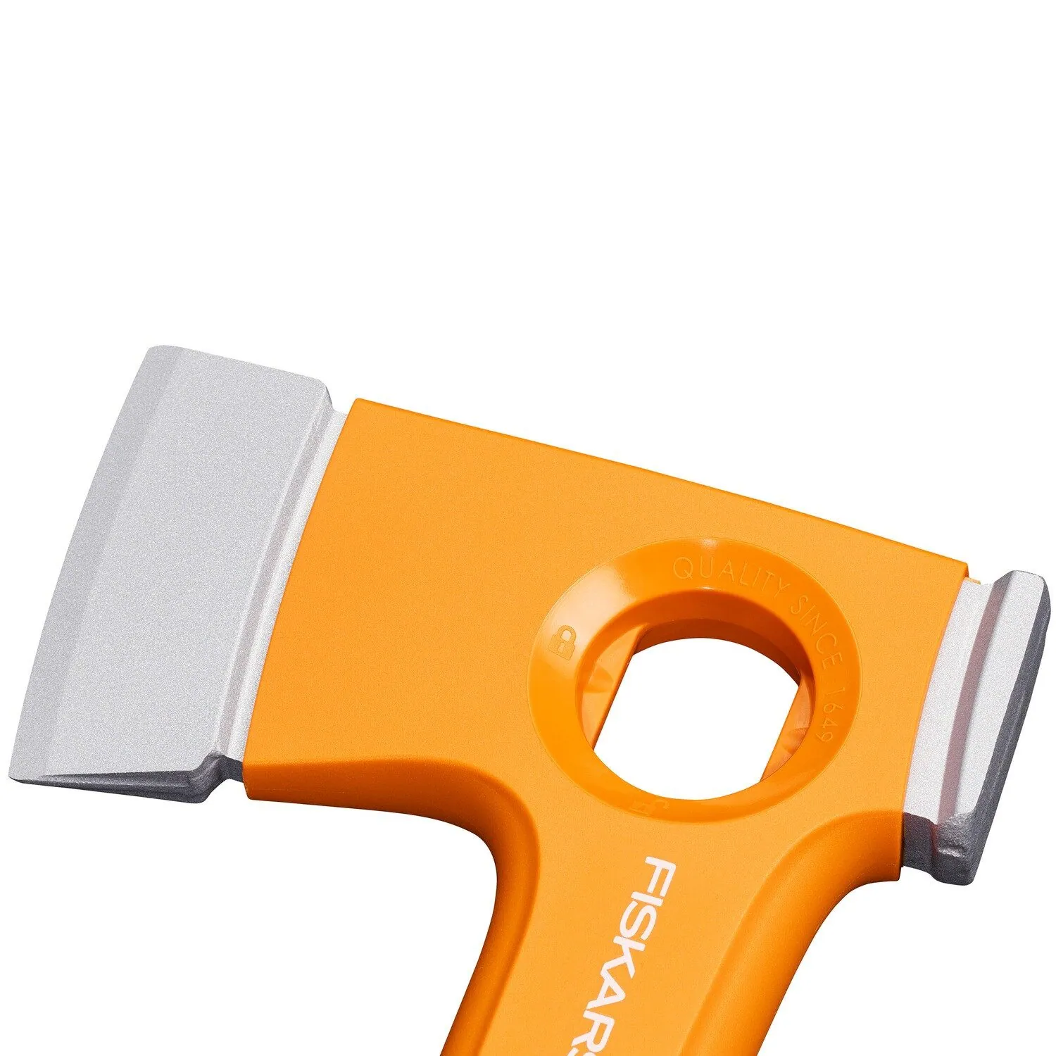 Fiskars Campingbeil X13 ultraleicht, kompakte Größe, hohe Sichtbarkeit, rostgeschützte Klinge 3