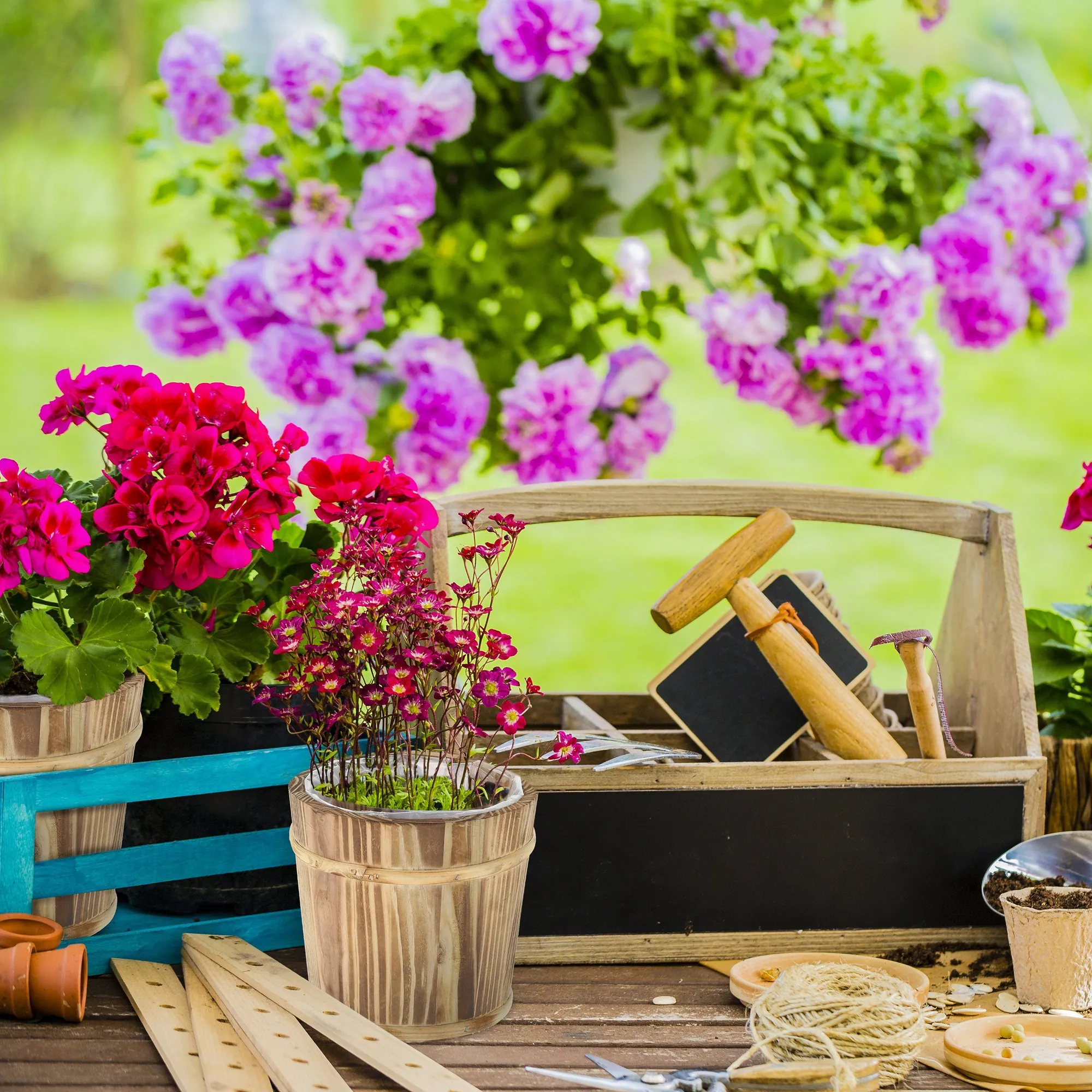 Relaxdays Blumentopf Set, rustikale Holzoptik, handgefertigt, wetterbeständig 5