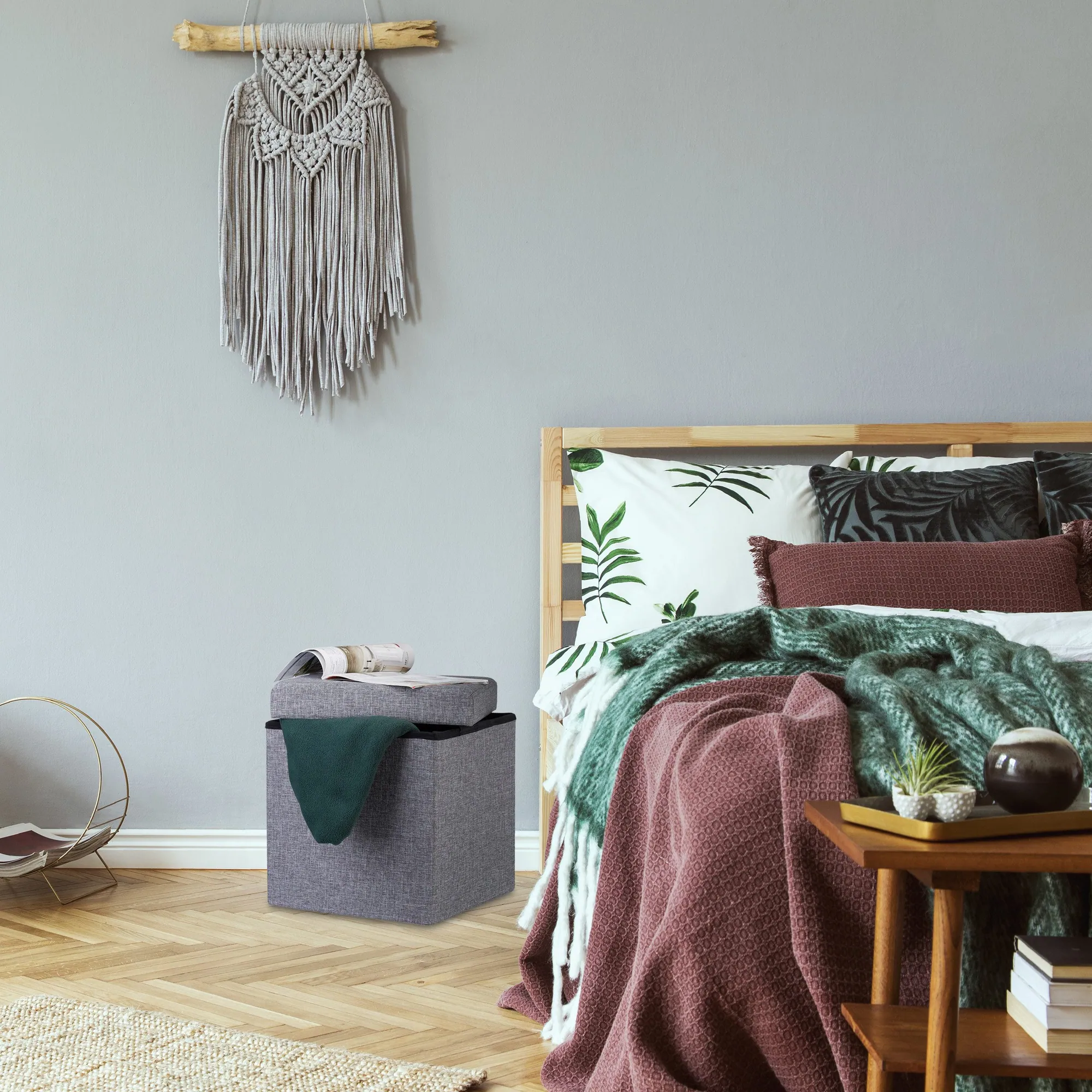 Relaxdays Faltbarer Sitzhocker, praktischer Stauraum, modernes Design 3