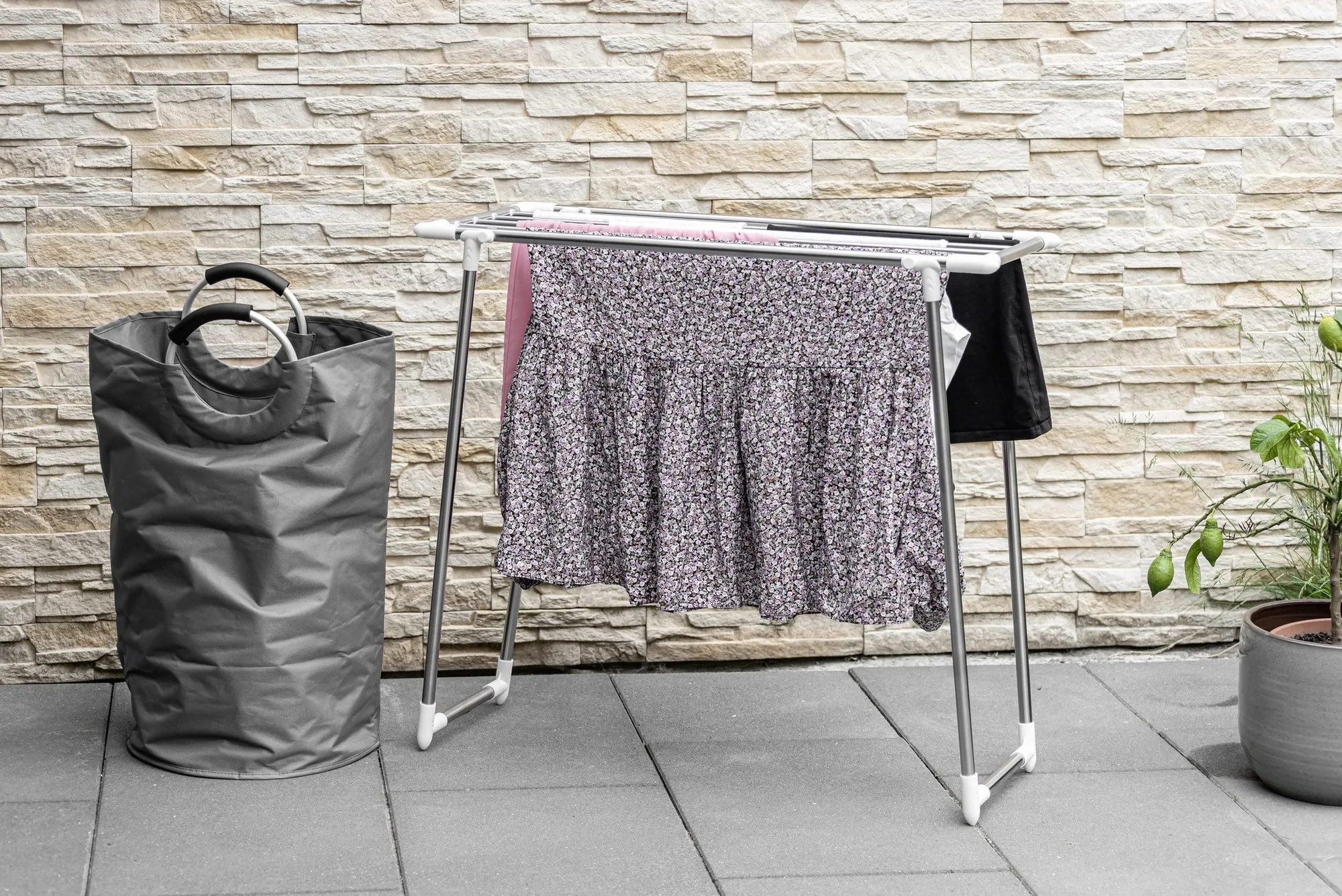 WENKO Profi Single Wäschetrockner, 5,50 m Trockenlänge, platzsparend für Balkon & Badewanne 5