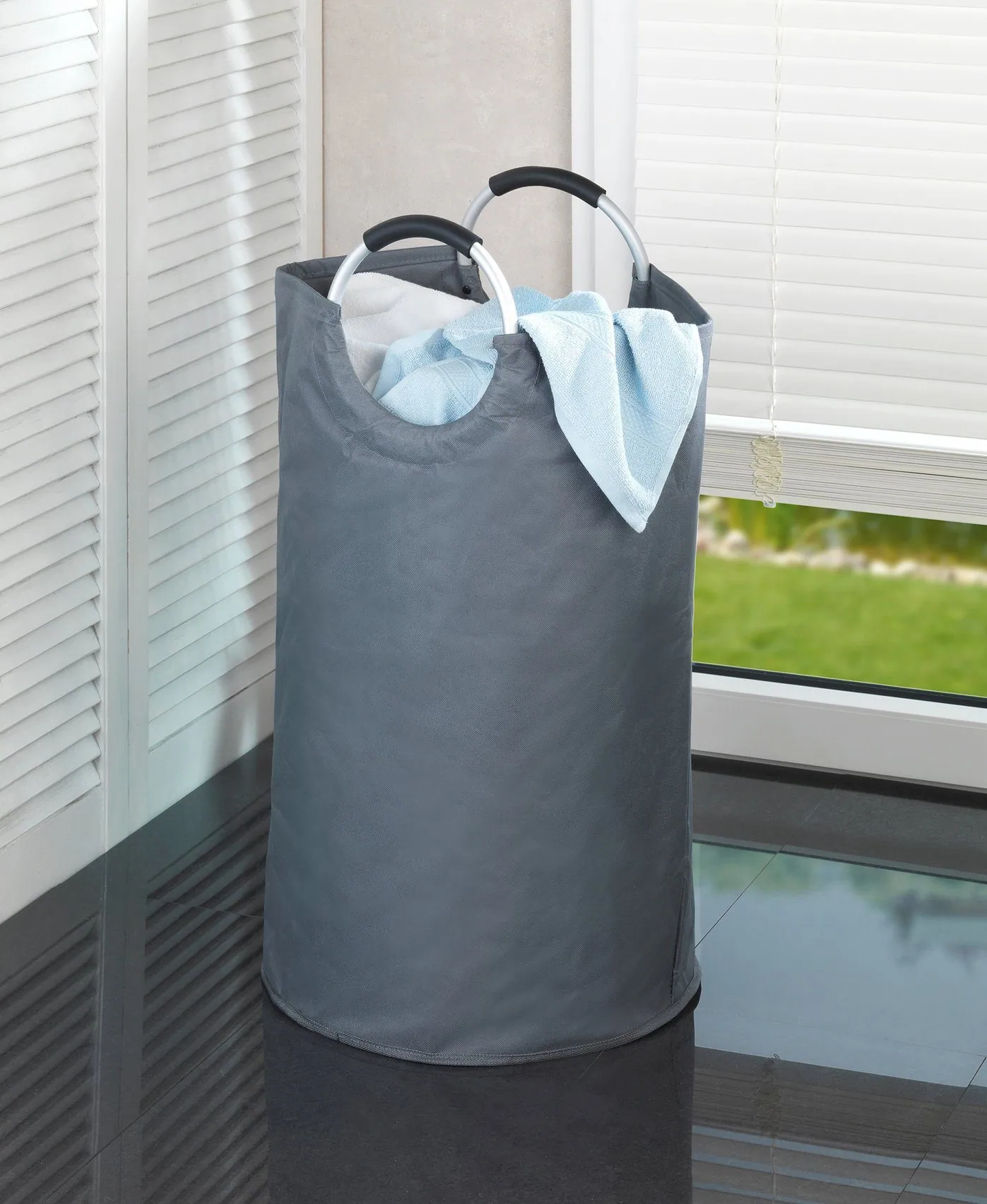 WENKO Wäschesack Jumbo, geräumig, strapazierfähig, stilvolles Design — 69 Liter 2